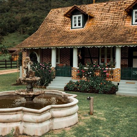 Aconchegante Casa De Hospedagem Enxaimel Timbo  Luaran gambar